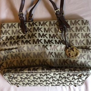 MK purse